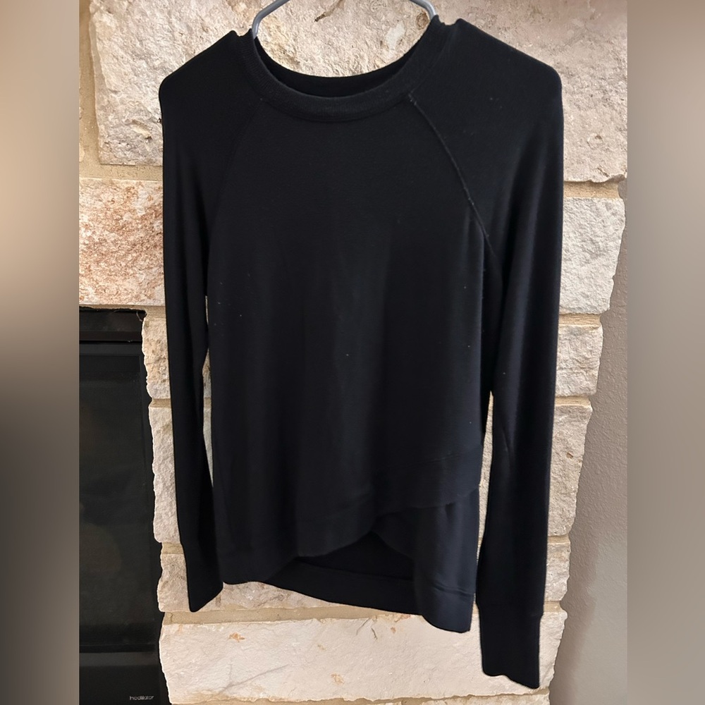 Athleta Black Serenity Crisscross Long Sleeve Pullover Top